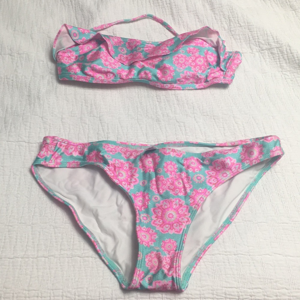 Vineyard Vines swim suit